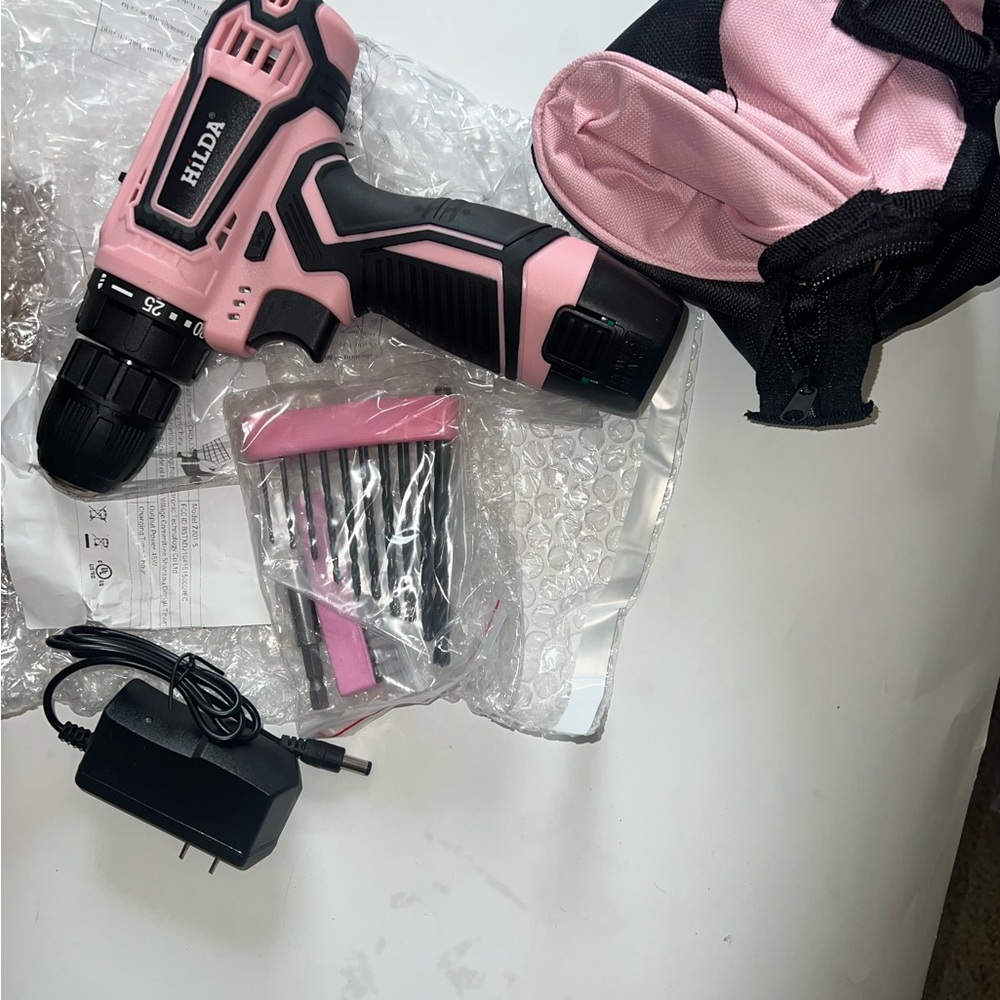 HILDA Pink and Black Cordless Drill Set - Picture 3 of 4